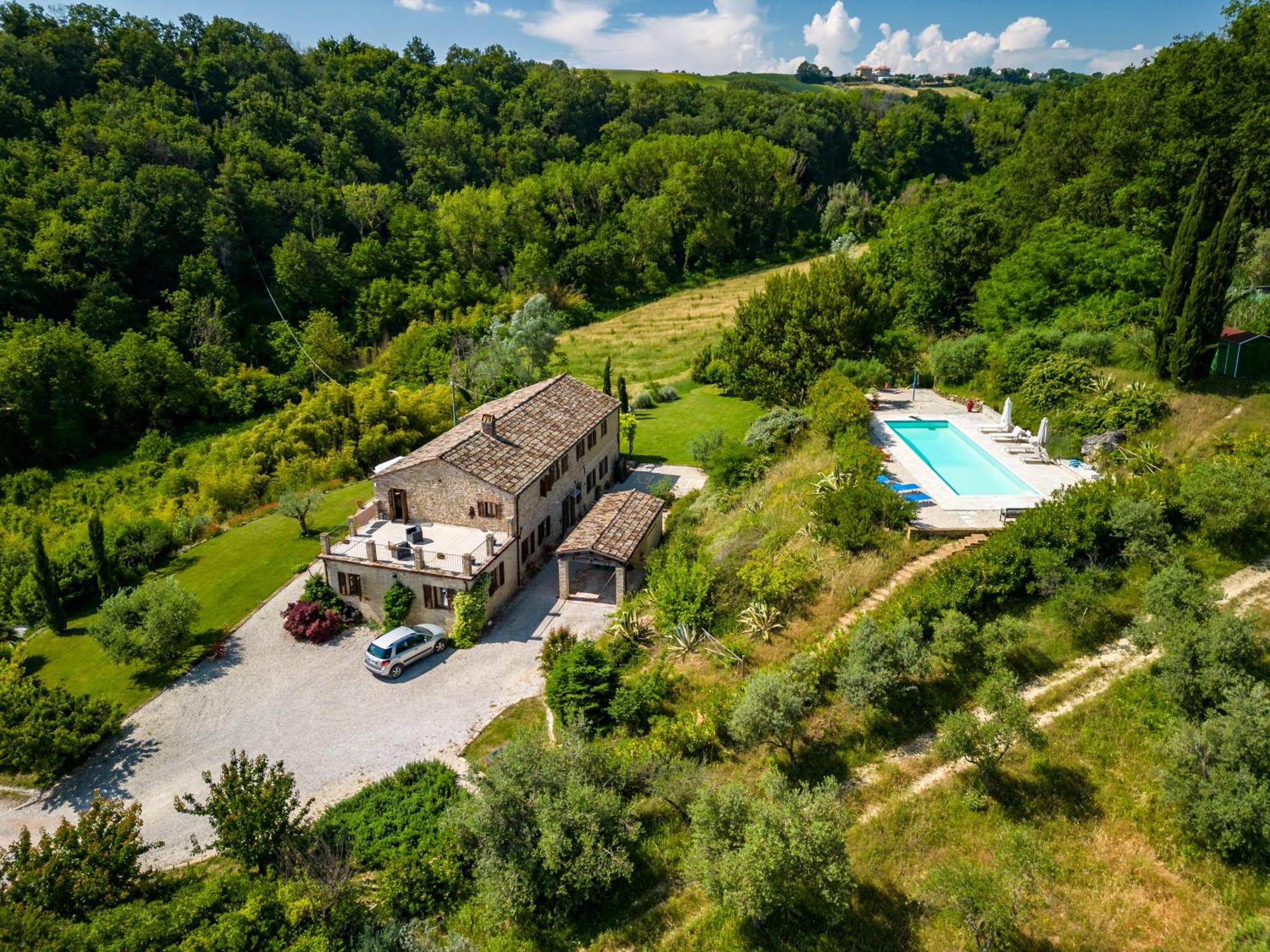 Casa Delle Sorgenti Lejlighed Montefiore dellʼAso Eksteriør billede